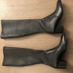 BRAND NEW Stuart Weitzman Tall Boots
